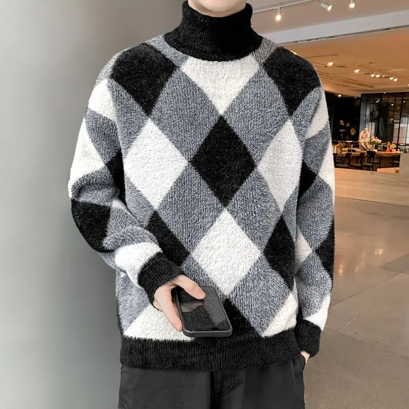 New turtleneck sweater Korean version men\'s casual round neck winter loose lapel sweater top plus velvet to keep warm