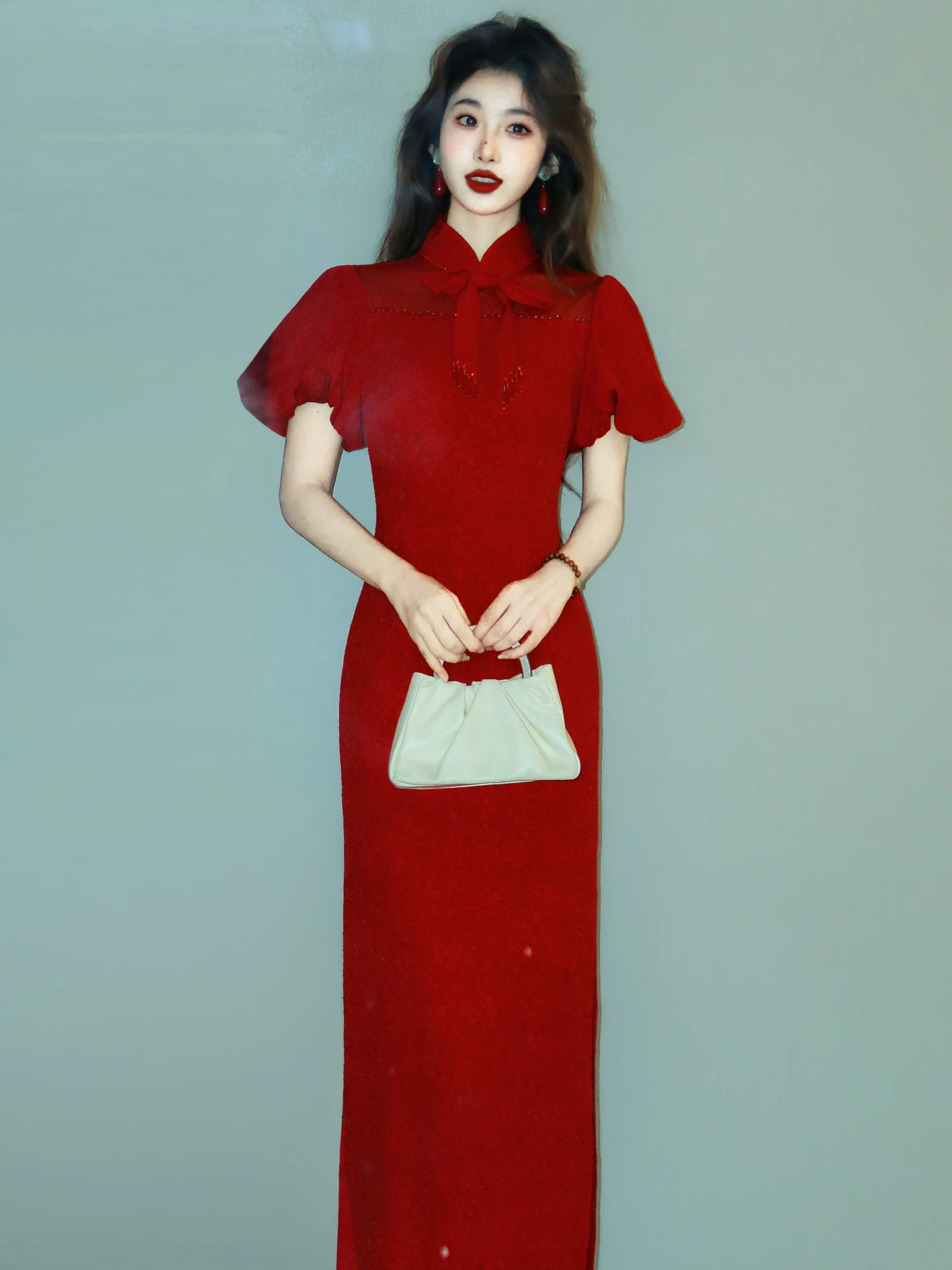 

Красное вечернее платье-ципао с кружевом и высоким разрезом для невест, дышащее, из полиэфирного волокна, винтажный стиль