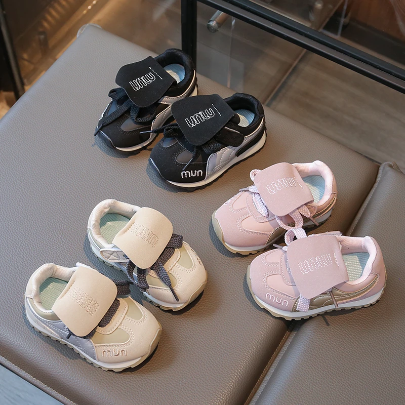 

2025 Spring Comfortable Kids Sports Shoes New Boys Girls Antiskid Shoes Sandals Baby Casual Flat Shoes Kids Soft Sole Sneakers