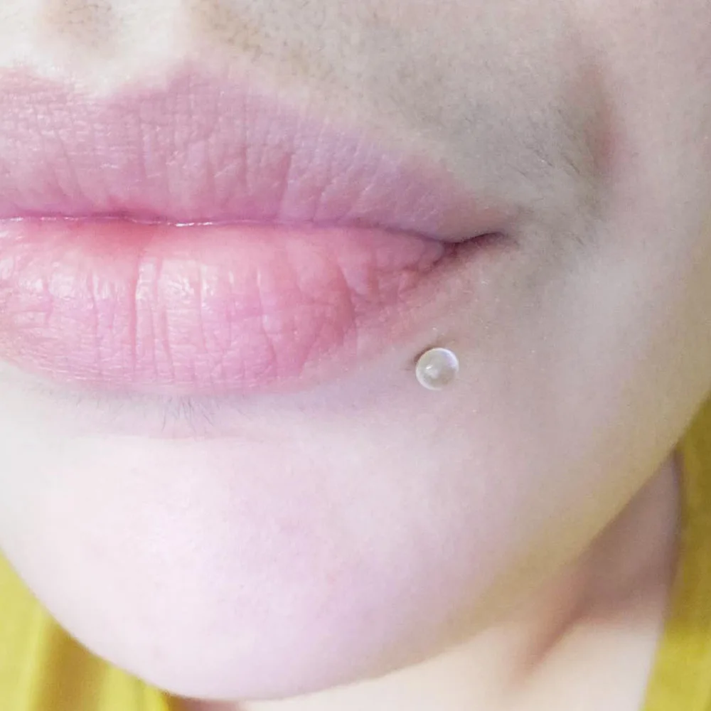 Clear Earrings Plastic Earrings for Sports 16g Cartilage Stud Helix Tragus Piercing Lip Rings Labret Retainers for Work Surgery
