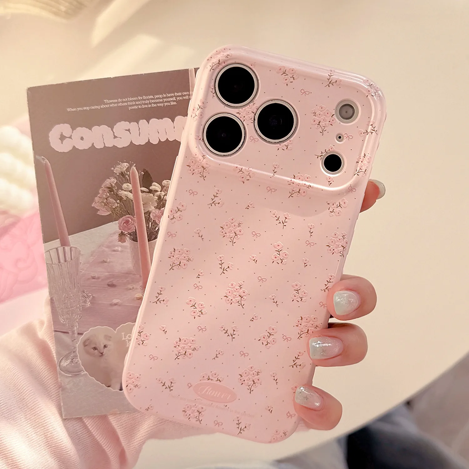 

Stylish And Gentle With Flowers Pattern Phone Case for iPhone 17 Pro Max 16 Plus 15 14 13 Pro 12 11 Shockproof Soft Bumper Cover