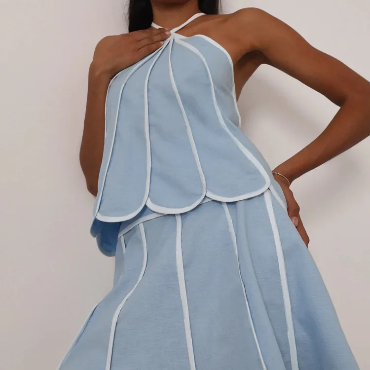 

Casual Halter Neck Sleeveless Slim Tops And High Waist Pleated Mini Skirts Set Fashion Blue White Two Piece Outfits Woman