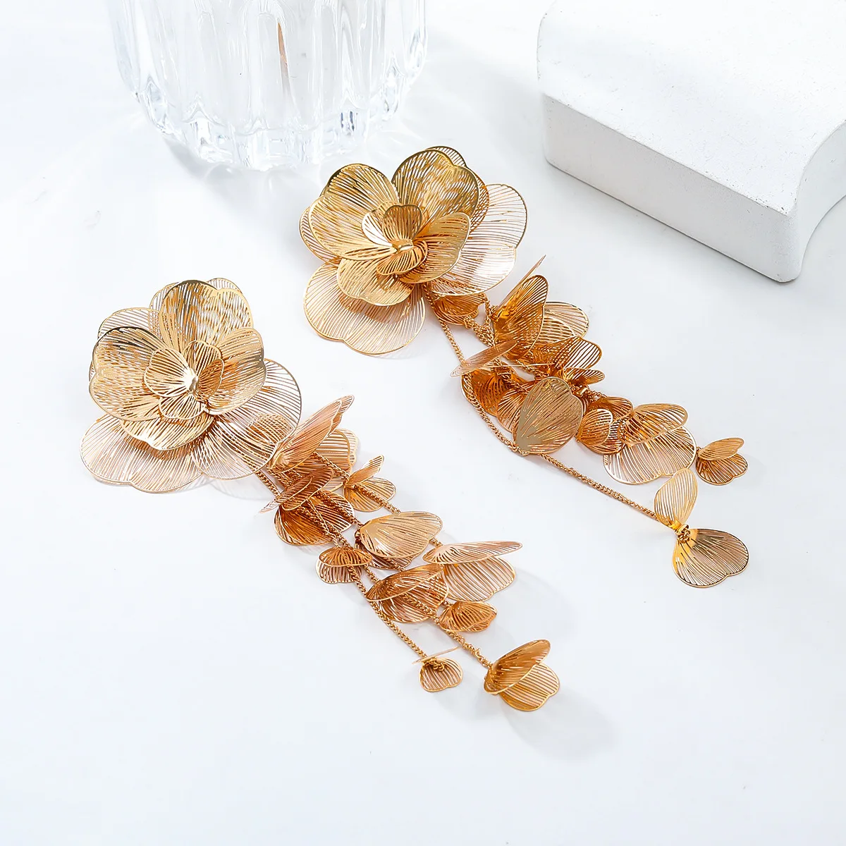 Summer New Women's Luxury Alloy Flower Multi Layer Flower Earrings