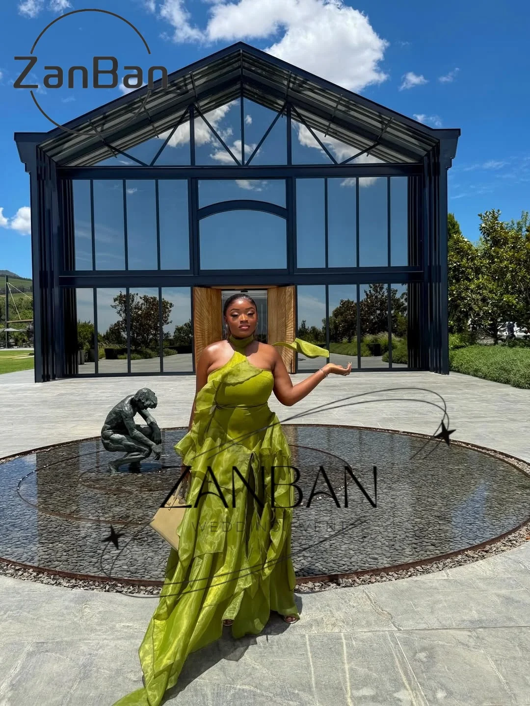 ZanBan Modern 2026 Green Halter A-Line Prom Dress Sleeveless Modest Pleat Tiered Evening Gowns Customized فساتين سهر view 3