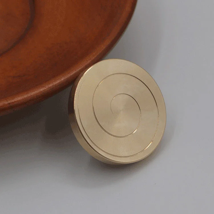 Desktop Coin Top Transfer Lucky Top Fun Pocket Toy Stainless Steel Top Portable Stress Relieving Toy for Adults and Children