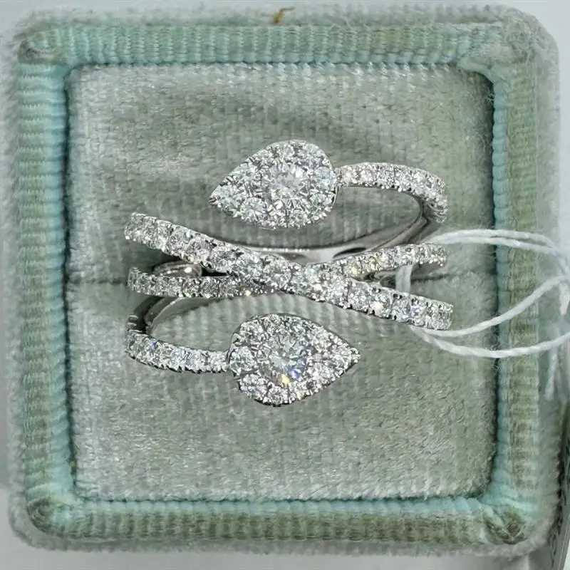 Huitan Cross Design Damen-Ring in Silberfarbe, Party, elegantes, blattförmiges Zubehör, eingelegter, glänzender Zirkonia, Modeschmuck