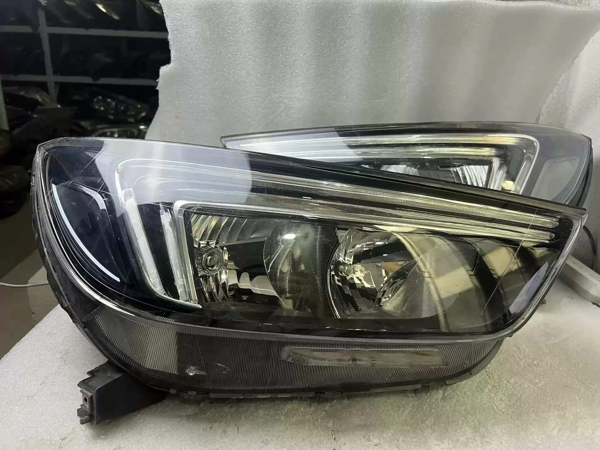 Halogen Headlight Front Headlamp for Buick Encore Car Accessories