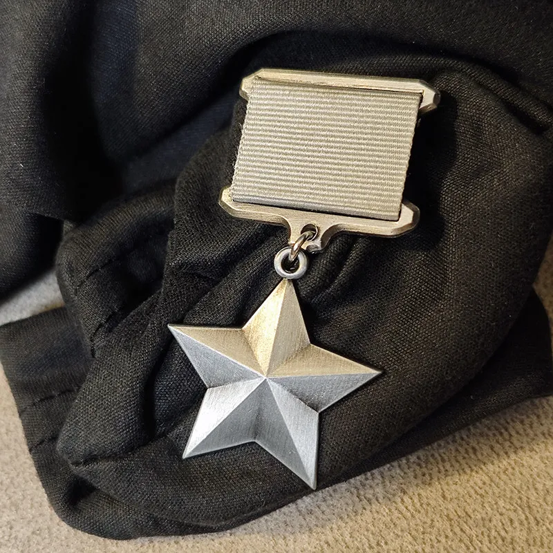 1PC Ribbon Medal Badge Pin Style Lapel Pins Decoration Craft Gift for Men and Women