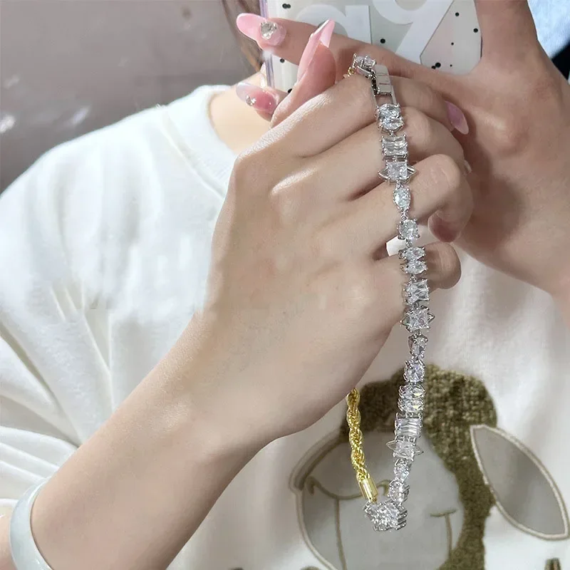 

MDL Moissanit1 Style Heavy Duty Micro-set Sparkling Zirconia Necklace 18k Plated Twist Chain Irregular Sweet Cool