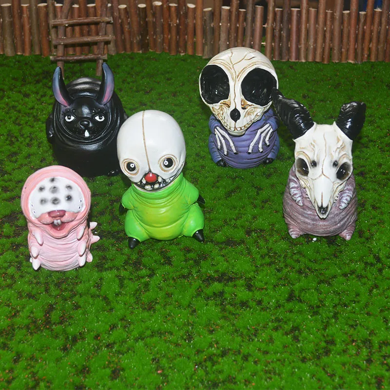 Resin Creepy Hill Creatures Statue Outdoor Store Decorative Animal Sculpture For Home Desk Garden Hallowen Decor Ornament