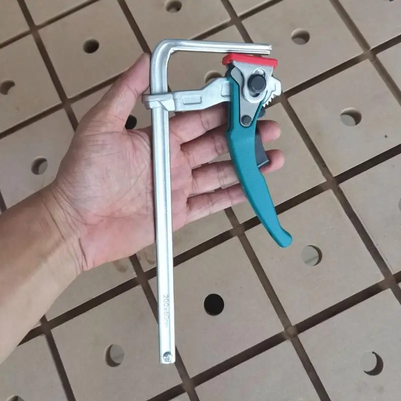 Multipurpose 200mm Clamping Stable Convenient for Multifunctional Tables