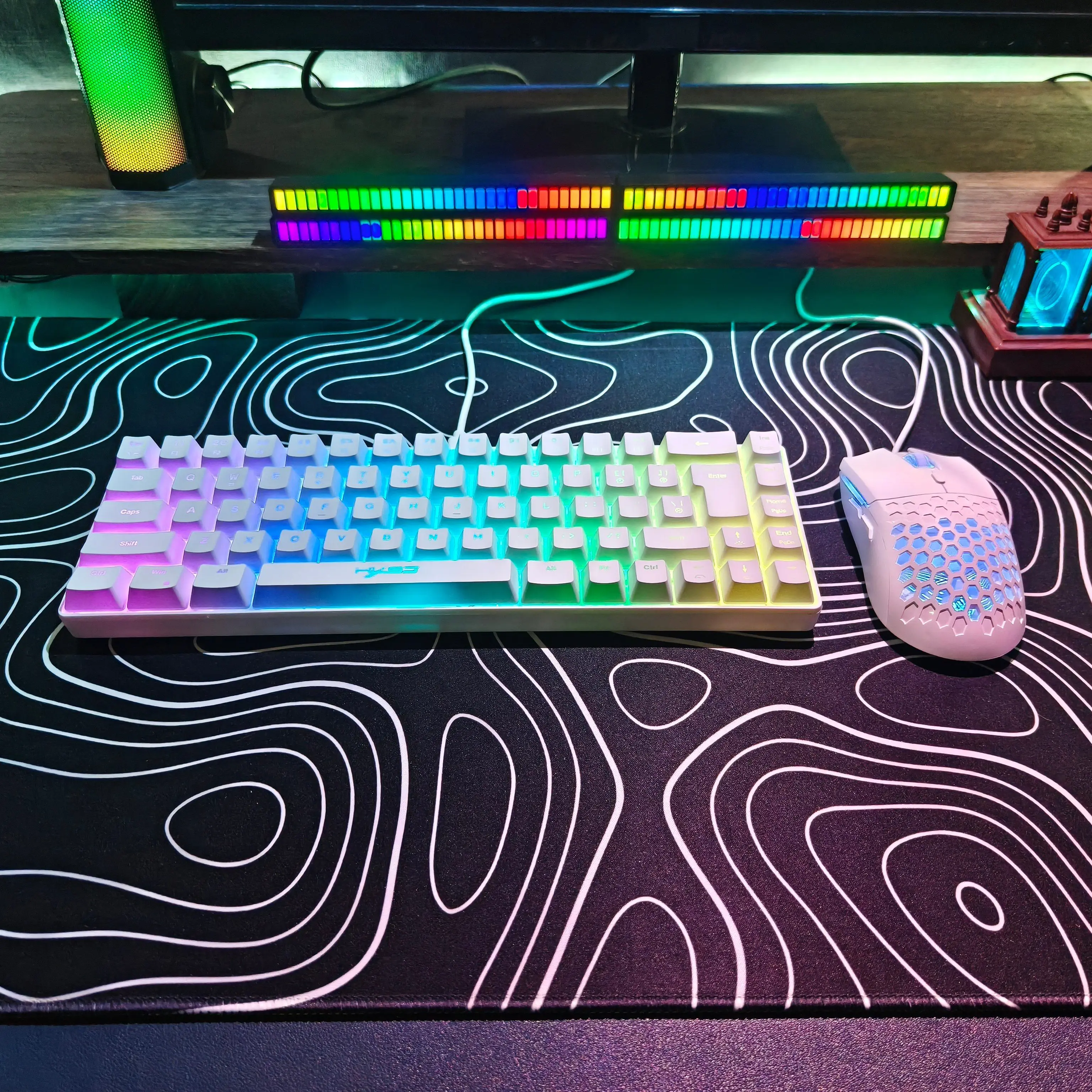 Compact HXSJ 68-Key Mouse and Keyboard Set RGB Backlit Mini Portable Gaming Keyboard Lightweight Optical Mouse for Laptop Mac