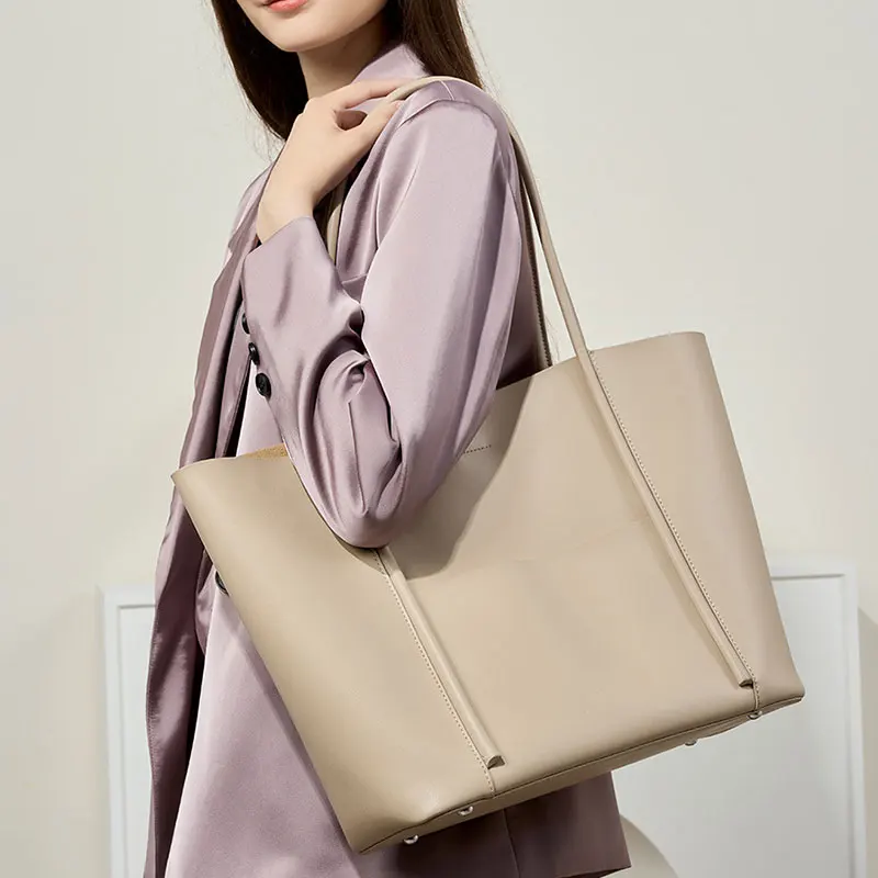 

Genuine Leather Tote Bag Women Large Capacity Luxury Designer Shoulder Bags Fashion Big Handbag High Quality Cowhide Women's Bag