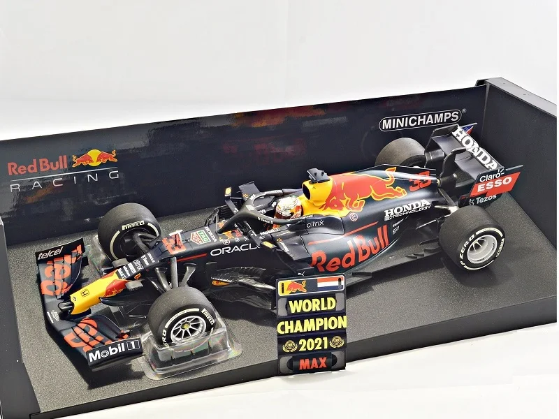 MINICHAMPS 1:18 2021 RB16B No.33 MAX WINNER MEXICAN /ABU DHABI GP Coche de Colección a Escala