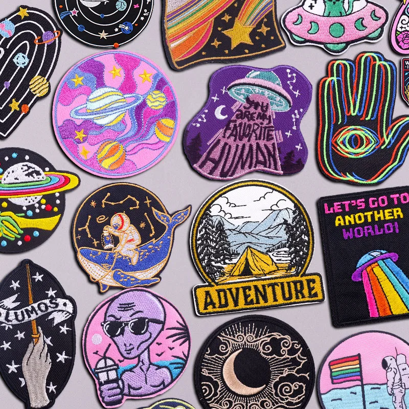 Alien Space UFO Patch Embroidered Patches for Clothing UFO Cat Iron on Patches for Clothing Thermoadhesive Patch Fusible Patch