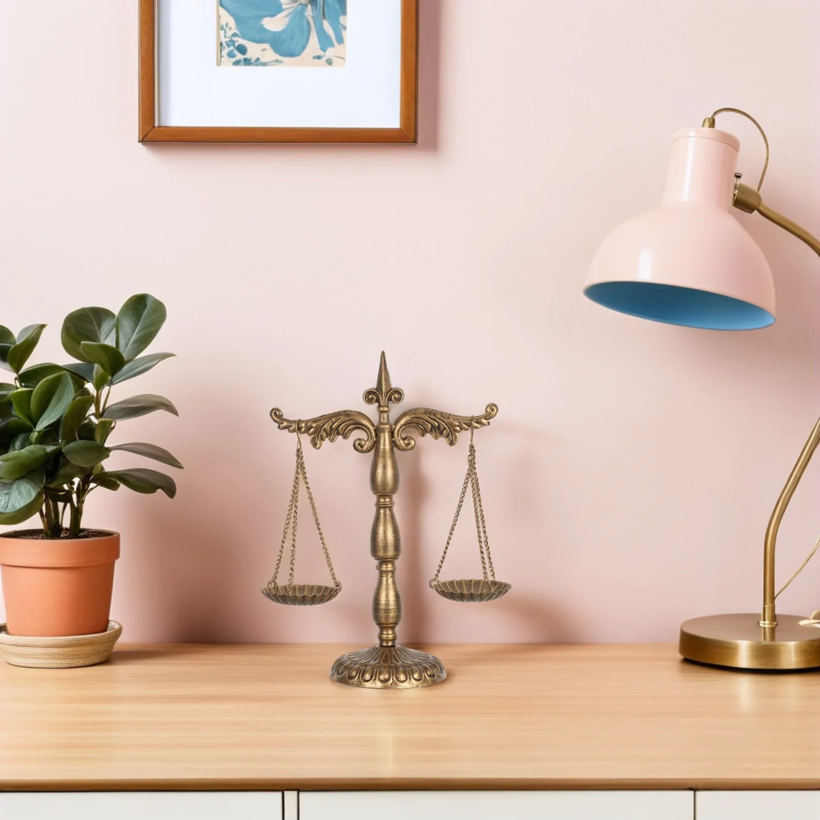 

Vintage Style Metal Libra Jewelry Display Scale Tray Organizer Unique Centerpiece Stand Decorative Sculpture Home Living Room