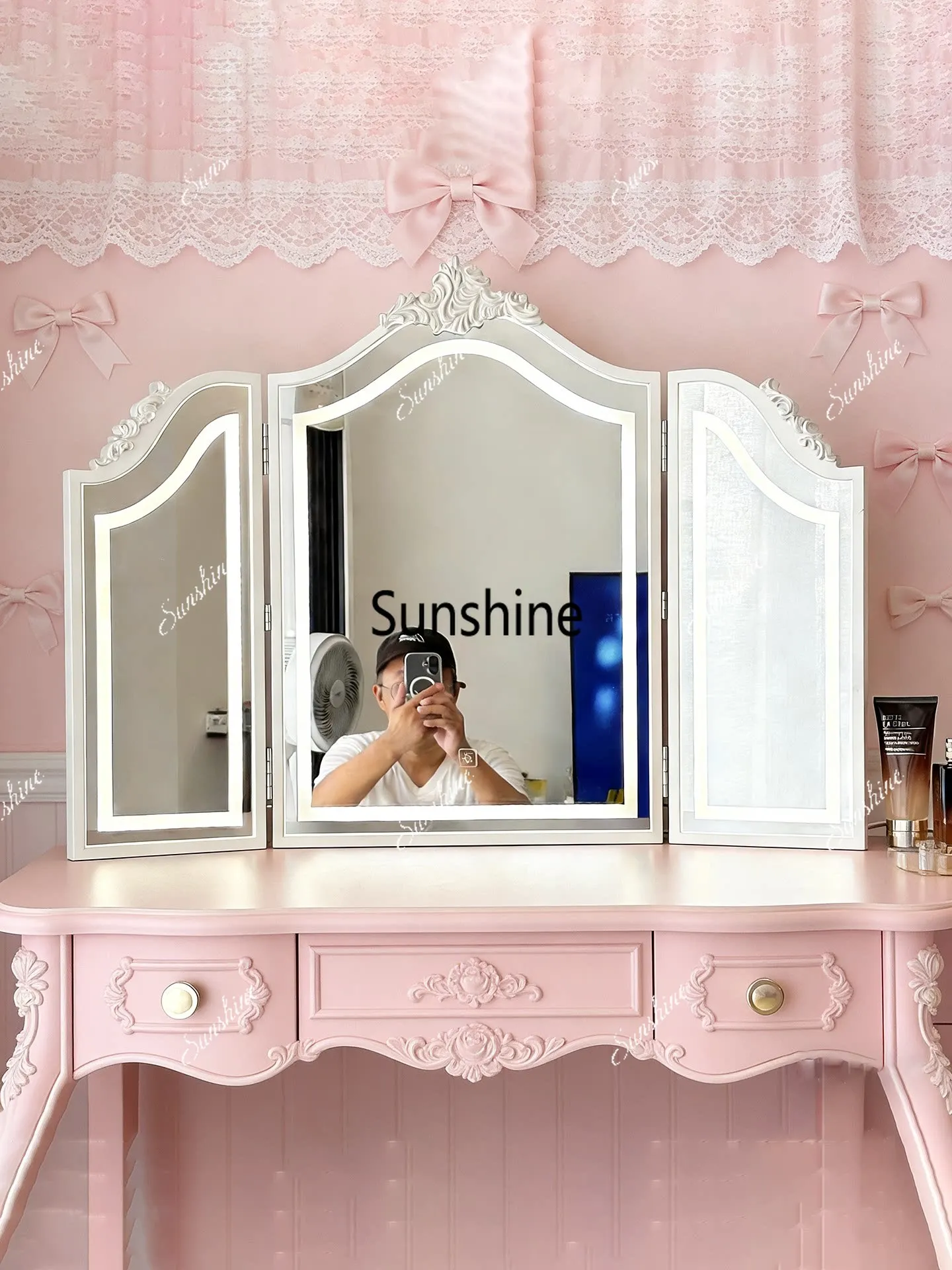 French desktop tri-fold mirror bedroom folding makeup mirror black