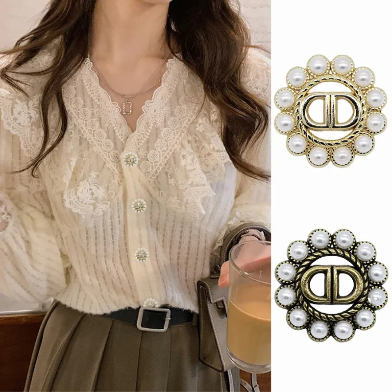 10pcs Elegant Pearl Sunflower Design Hollow Metal Buttons Jumper Cardigan Coat Suit Dress Vintage Versatile Decorative Buttons