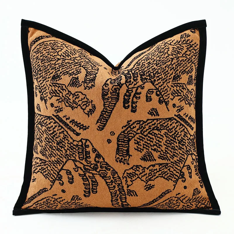 

Retro Orange Coffee Tiger Patterned Jacquard Cushion Cover Luxury High-end Pillowcase Design Sense Pillow Covers Decorative Home