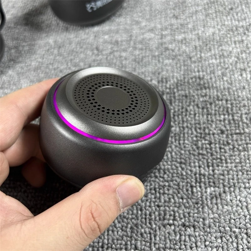 

Metal Mini Portable Stereo Bluetooth Speaker