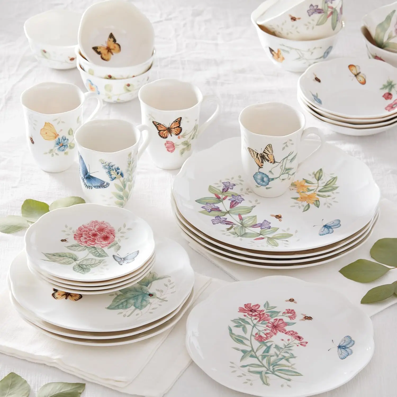 865075 Butterfly Meadow 28-Piece Dinnerware Set, White