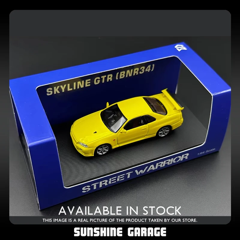 

SW In Stock 1:64 GTR R34 V Spec II BNR34 Yellow Malaysia Limited Diecast Diorama Car Model Collection Toys Street Warrior