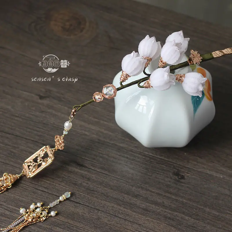 Epingle-a-cheveux-en-velours-motif-muguets-heritage-immateriel-original-nouvel-accessoire-de-cheveux-chinois-de-luxe-avec-pompon