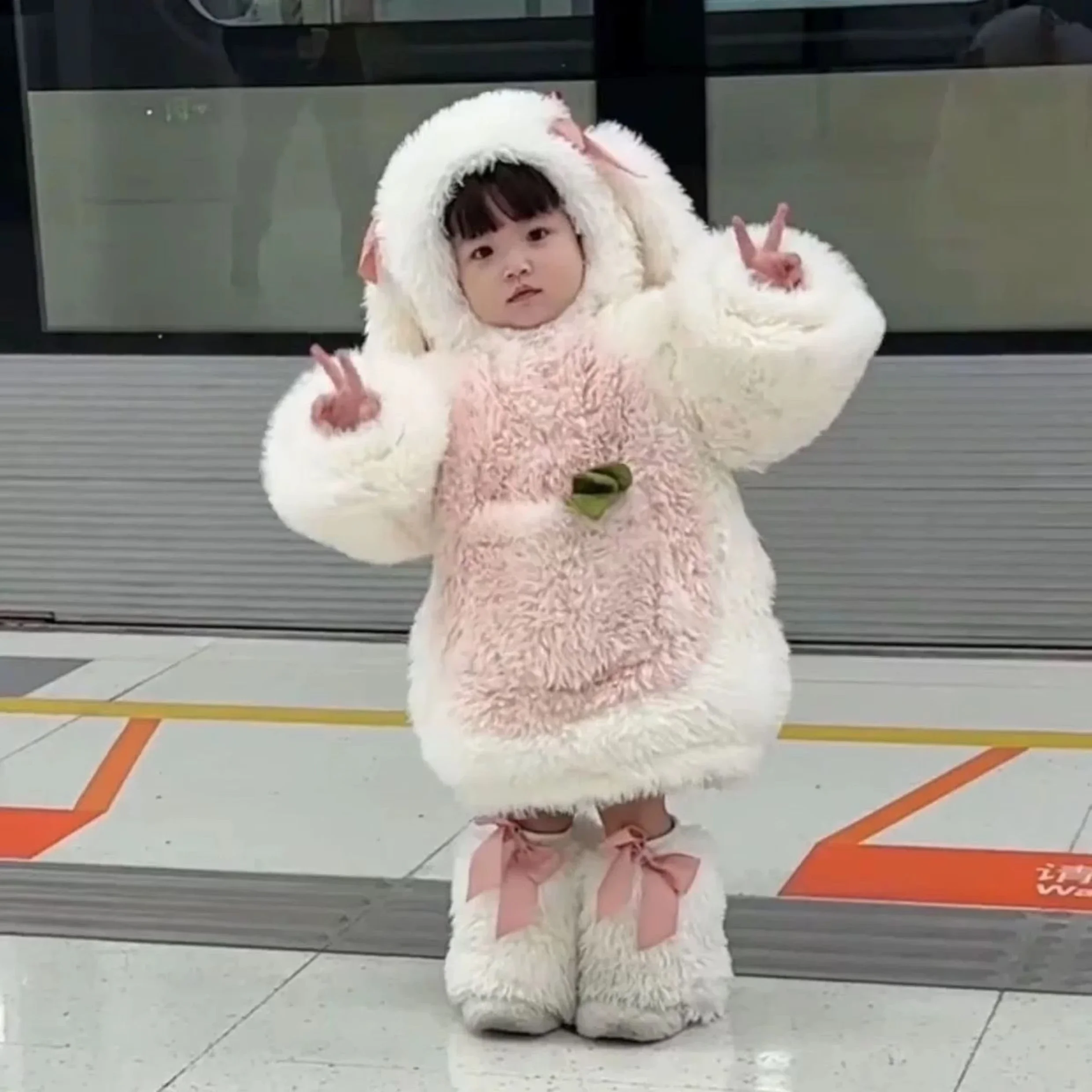 Girls Lovely Cartoon Plush Rabbit Cosplay Costume Kawaii Kids Winter Warm White Bunny Top Pants Hat Halloween Party Outfit Gift - view 6