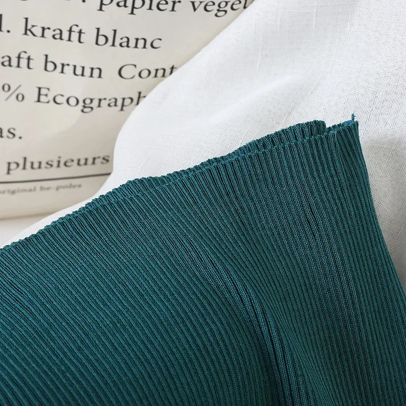 เสื้อกล้ามถักอเนกประสงค์สำหรับผู้หญิงเสื้อครอปรัดรูปคอกลมผ้ายืดสำหรับฤดูร้อน2024