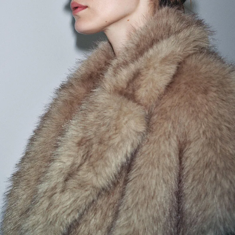 Ele Artificial Fur Vest New Arrival Autumn 2025 Ladies Faion Stand Fit ort Outerwear Collar Design Other Material