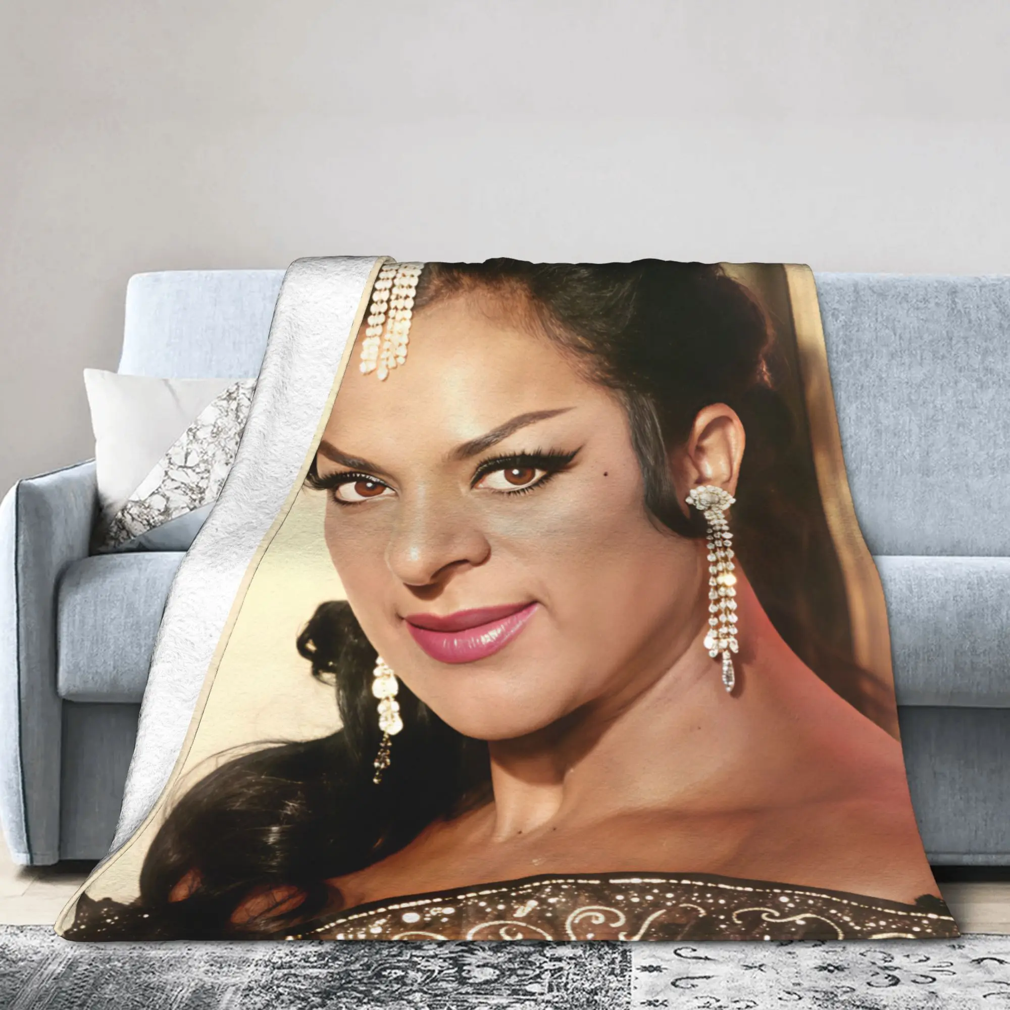 Lola Flores Warm Soft Blanket  Students Plush Throw Blanket Fashion Couch Bed Flannel Bedspread Sofa Bed Cover