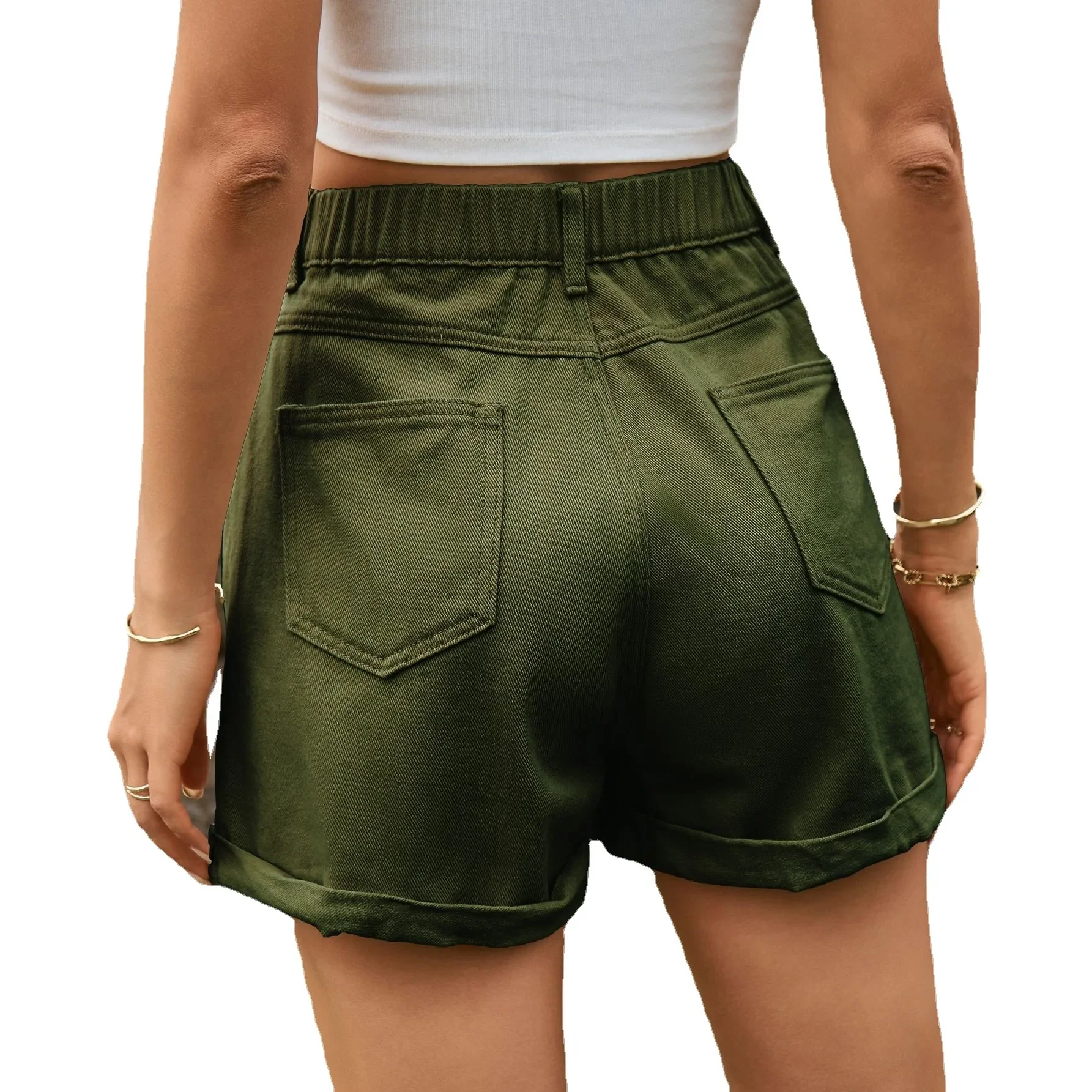 Nova moda de verão 2025 e shorts jeans versáteis com cintura elástica. Shorts jeans casuais de cintura alta com design de cor sólida feminino