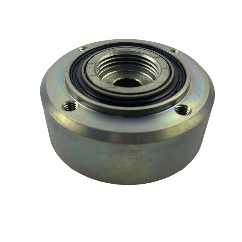 Engine Cooling Fan Hub / Center Shaft Sleeve HD10C 12V 2360343