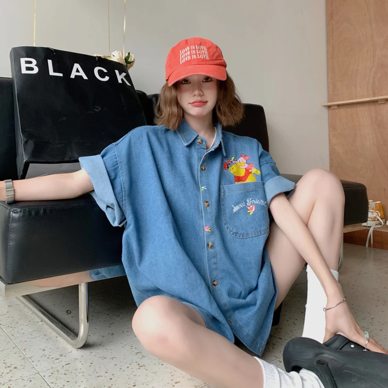 

2023 Summer New Short Sleeve Embroidery Blue Denim Shirt For Women Simple Fashion Z101