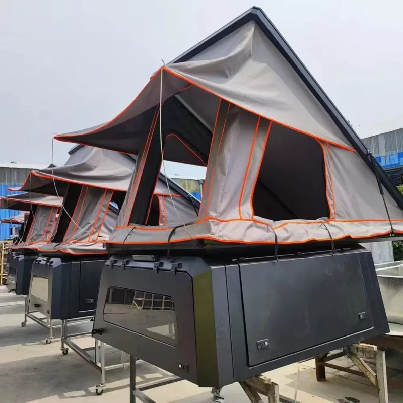Customized Spacious Rooftop Tent with Large Awning Quick Pop Up Tents for Tent Camping Heavy Duty Camper Trailers Roof Top Tent