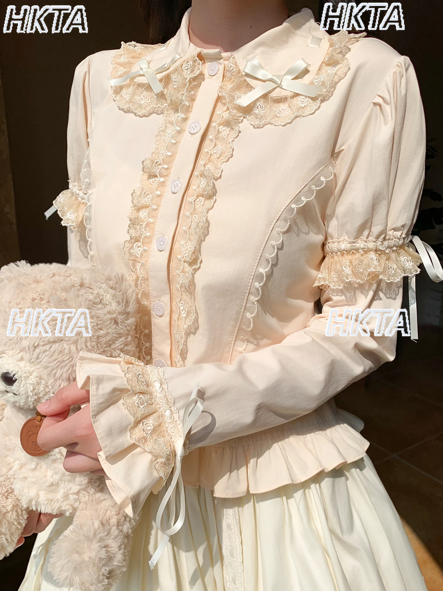 

Kawaii Doll Collar Lace Stitching Bow Long Sleeves Lolita Undershirt Women Sweet Autumn and Cute Ruffle Edge Blusas Tops Female