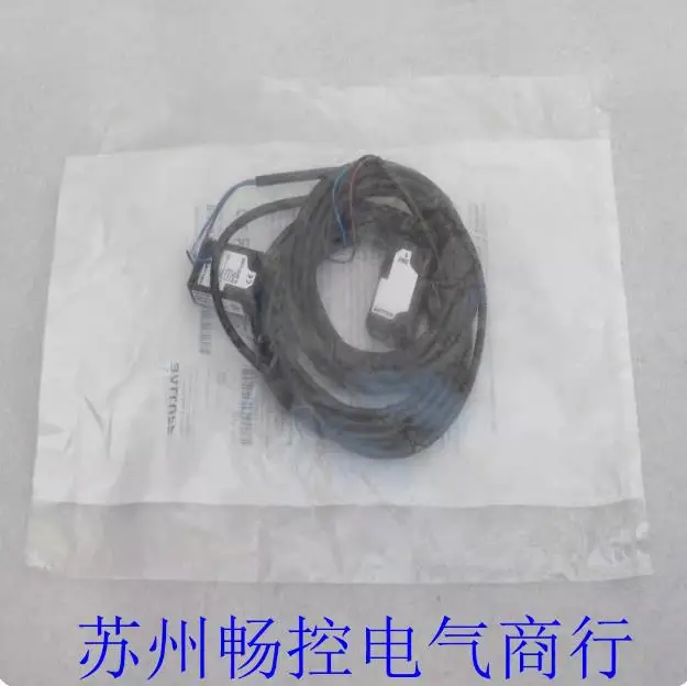 * Sale * New BALLUFF Sensor BOS 5K-PS-IX10-02 Spot BOS0125