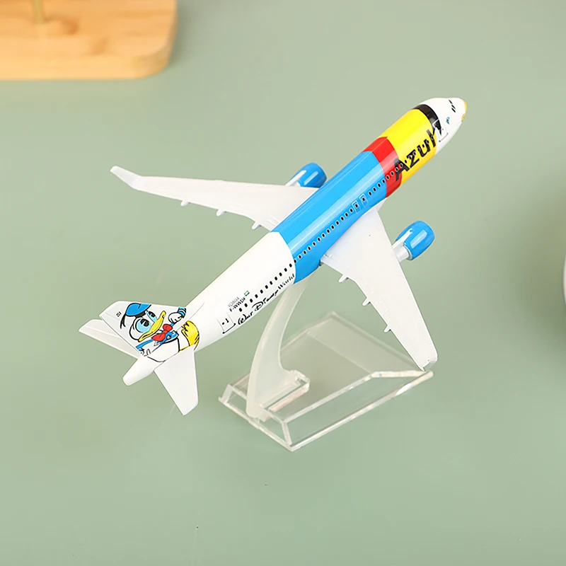 Diecast Metal Model Plane Toy A320 Azul Brazilian Airlines Air Miniature Replica Alloy Aircraft Model