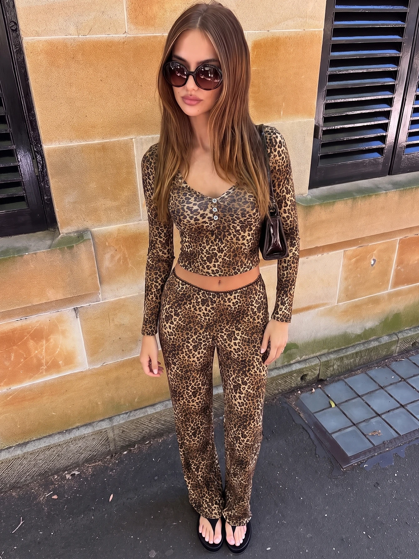 Hugcitar Leopard Print 2 Piece Sets Long Sleeve Buttons Sexy Crop T-Shirt Top Wide Leg Pants Autumn Women Outfits Vacation Party