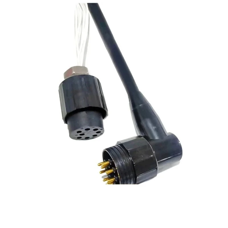 Submarine equipment cable plug