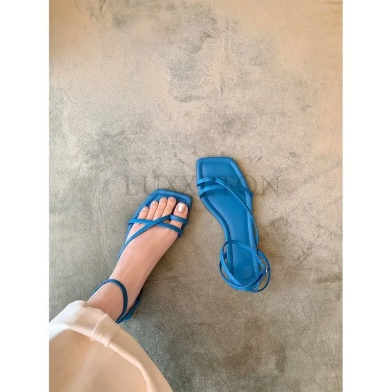 Roman Sandals Summer New Women Shoes Flip Flop Thick Sole Square Toe Open Toe Women Cross Blue Girls Flat Bottom