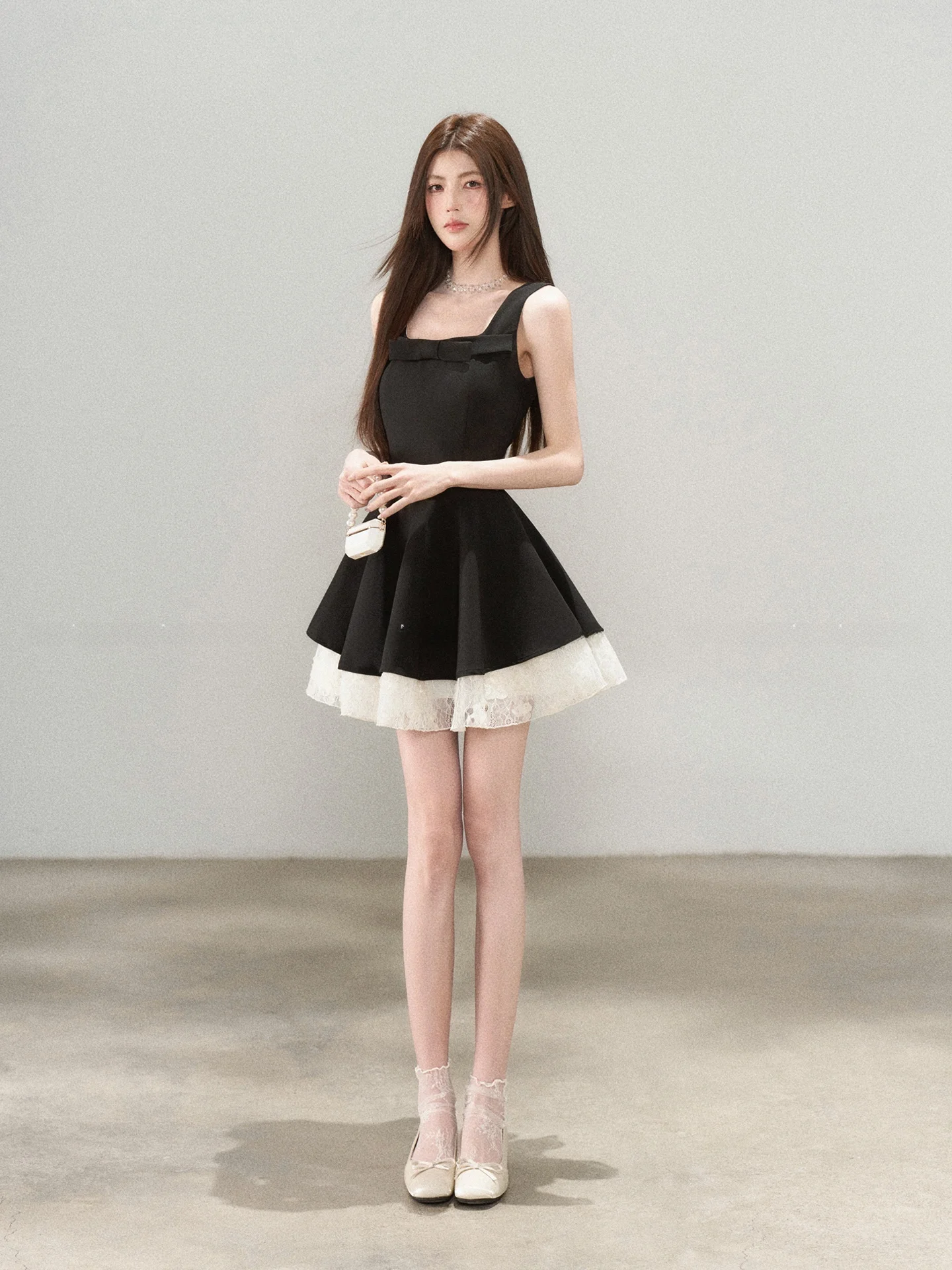 

Spring Early High Waist Lace Splice Dress Women's Fashion Slim Fit Black Dress Square Collar Regular Sleeve Lengthened Sundress