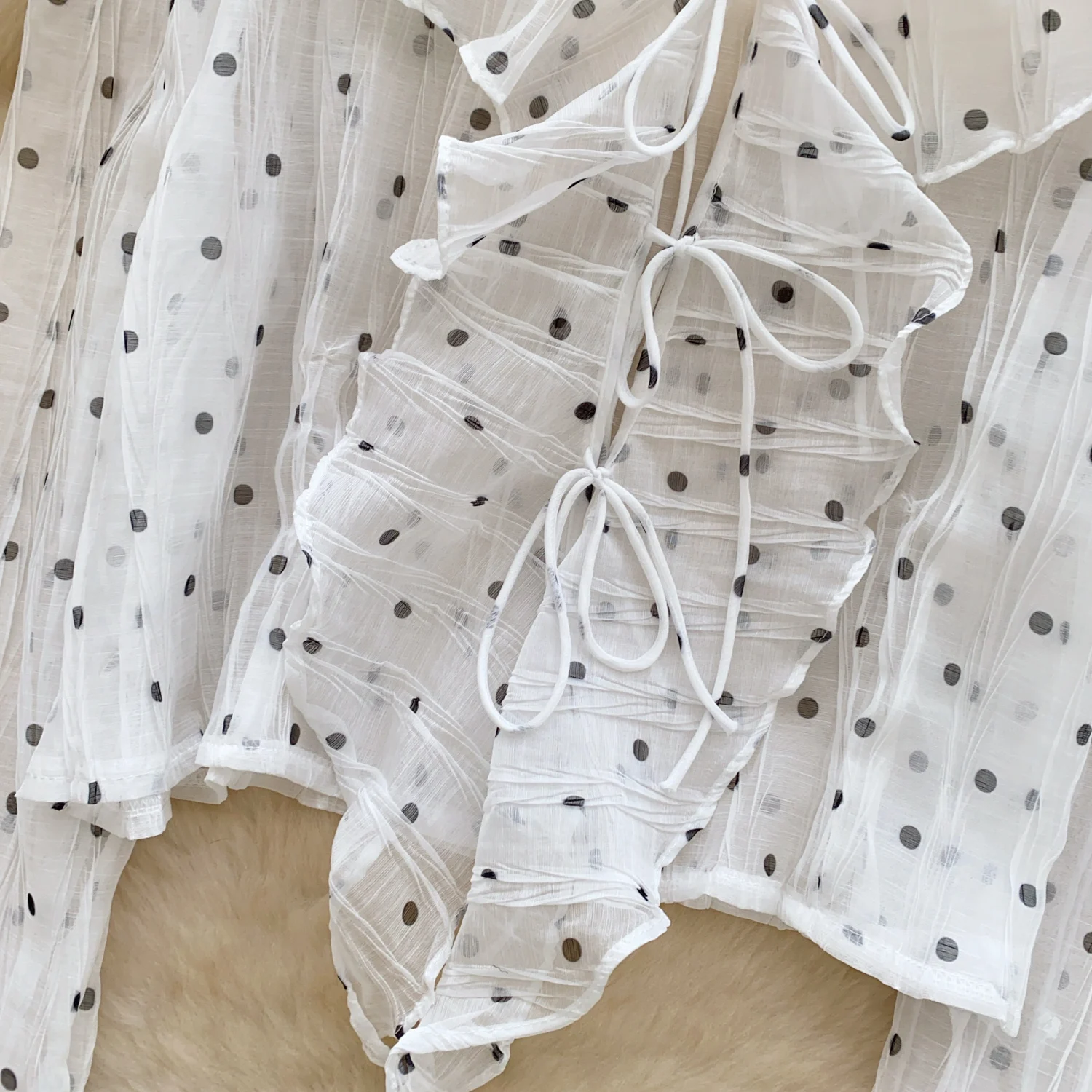 Verão elegante blusa para mulheres malha gravata plissado feminino topos praia férias fina colheita topos novo em 2025 chique pura bandagem