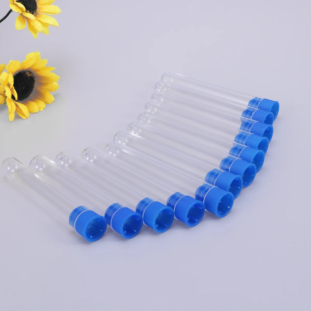 12 Pcs/Pack 16x150mm Plastic Clear Test Tube with Stopper for Scientific Experiments Party Candy Storage with Stopper (Random Co