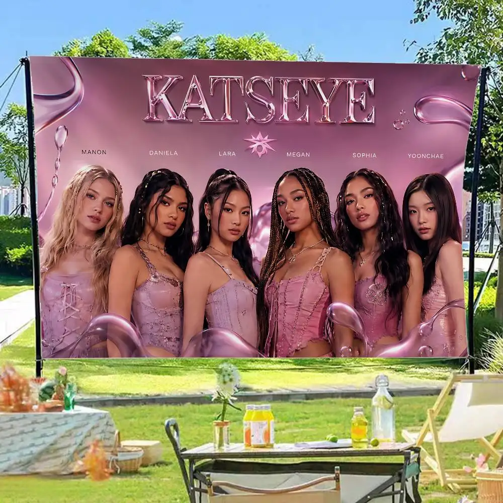 Kpop Band K-Katseyes Retro Flags Multiple Choice Living Studio Booth Interior Decoration Banner