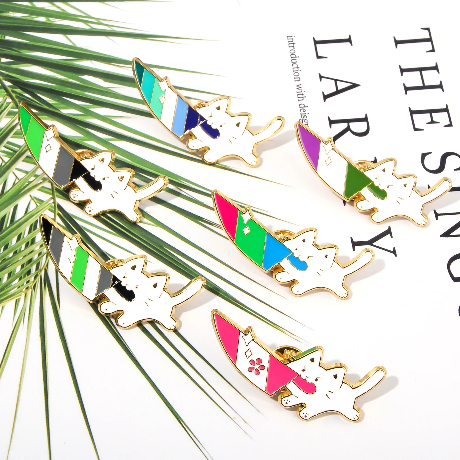 سكين فخر القط الفن شارة معدنية للرجال والنساء ، لطيف الكرتون دبوس القط ، بروش ، اكسسوارات الموضة ، هدية المجوهرات