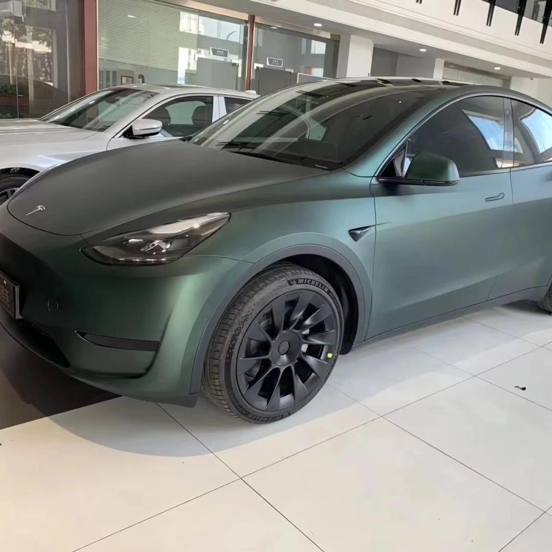 Fabrikantlevering Hoogwaardige PVC supermatte donkergroene vinylfilm voor carrosserieverpakking met zelfklevende functie