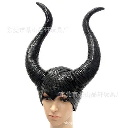 

Halloween Cos Witch Props Black Horn Hood Mask