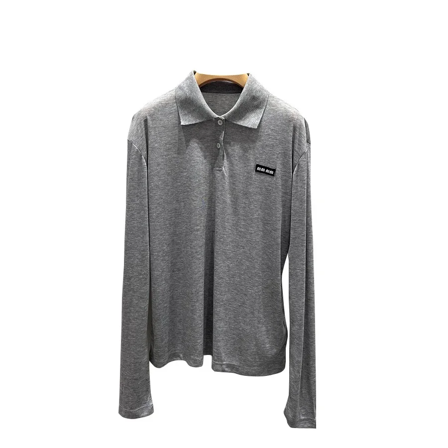 تي شيرت كاجوال عصري برقبة بولو على طراز Miu للخريف والشتاء بتصميم بسيط وتطريز شبابي متعدد الاستخدامات للنساء #5