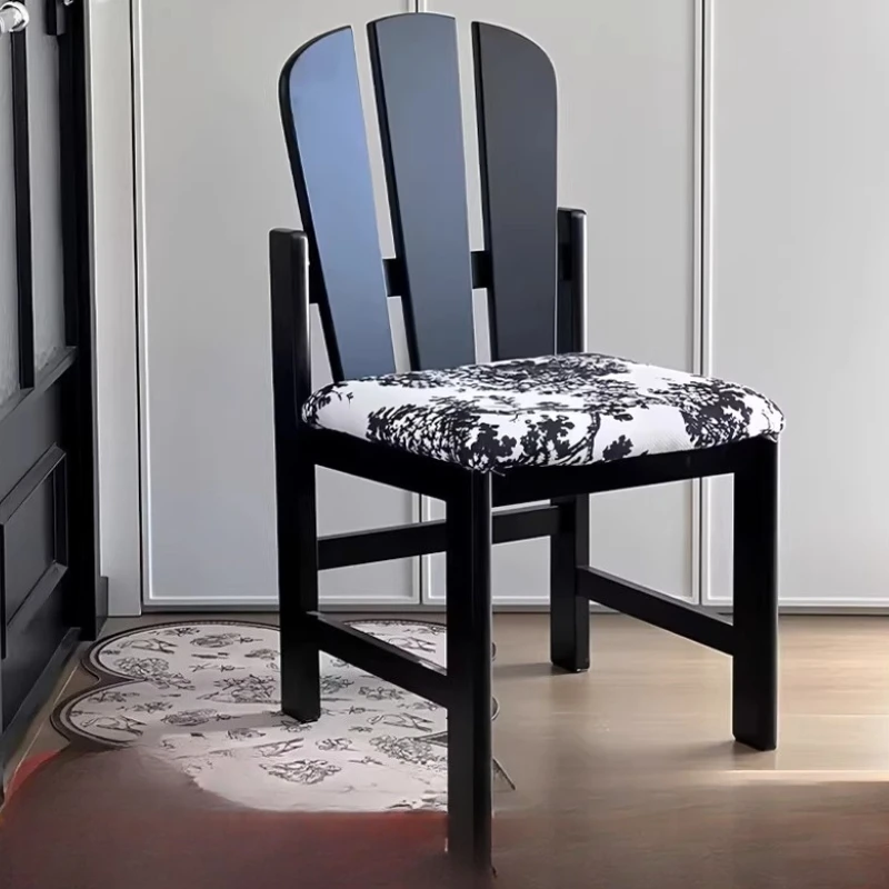 

Винтажный табурет из массива дерева, французский стул для макияжа с обивкой, компактный стул для кухни и столовой, для дома и гостиной